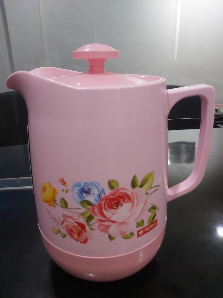 Teko Eskan Termos Lion Star Plastik 2,1 Liter