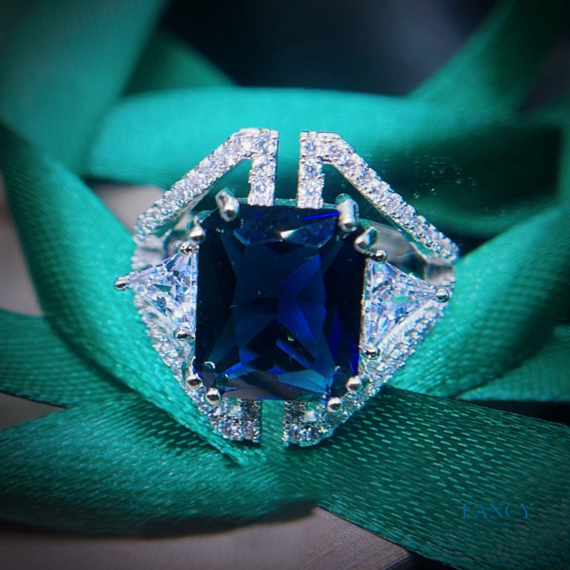 Perhiasan Cincin Cubic Zirconia Bentuk Persegi Warna Biru Untuk Wanita