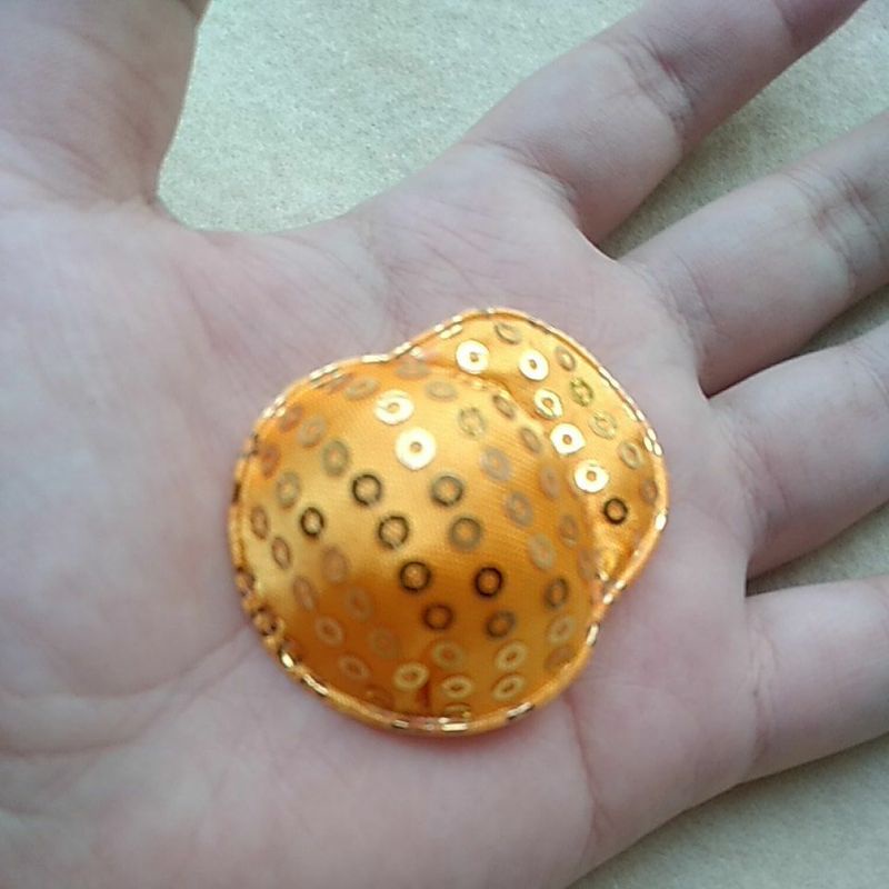 APLIKASI MODEL TOPI PENGHIAS BERBAGAI MACAM PER 5 BIJI