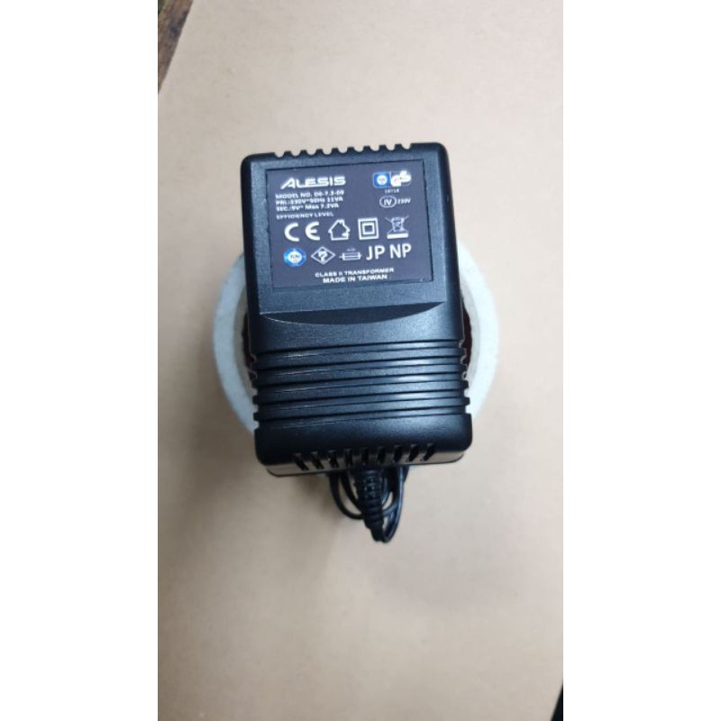 ADAPTOR ALESIS MICROVERB4 TAIWAN DAN MICROVERB4 MALAYSIA