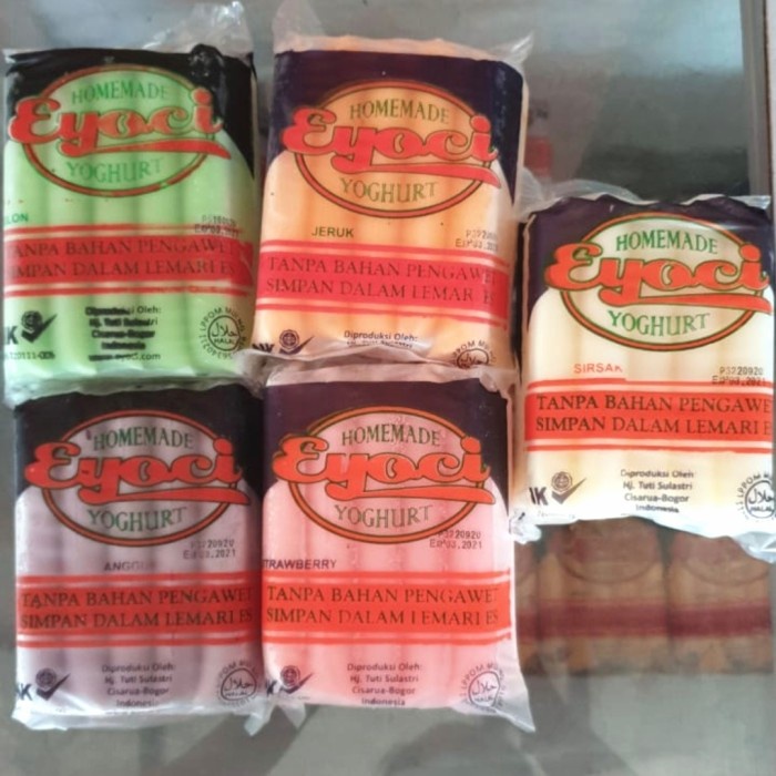 

EYOCI ES YOGHURT STICK (pack isi 10)
