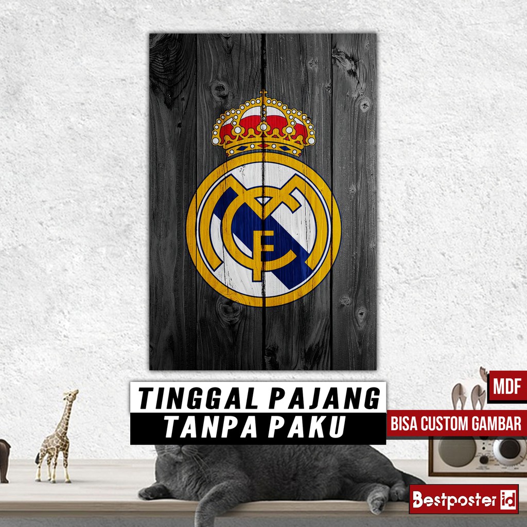 Poster REAL MADRID  Frame Kayu BOLA  MDF010289
