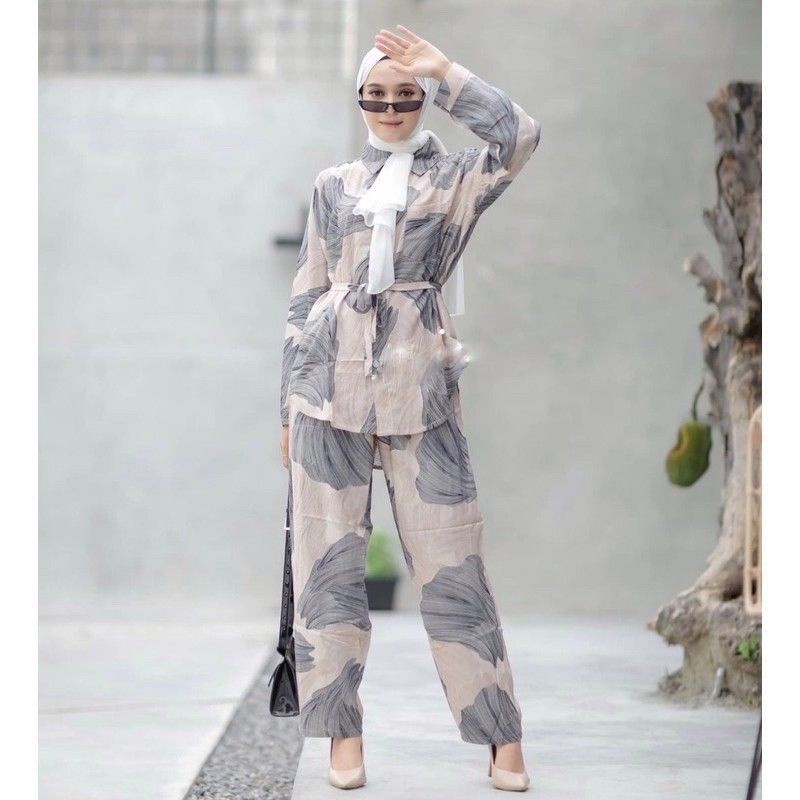 OMYRA ONE SET / KINAN LULU ESPANA LIVIA TARINA AVORA MADIA NACO ELINA ONE SET RAYON TIE DYE-Creamy LD 110