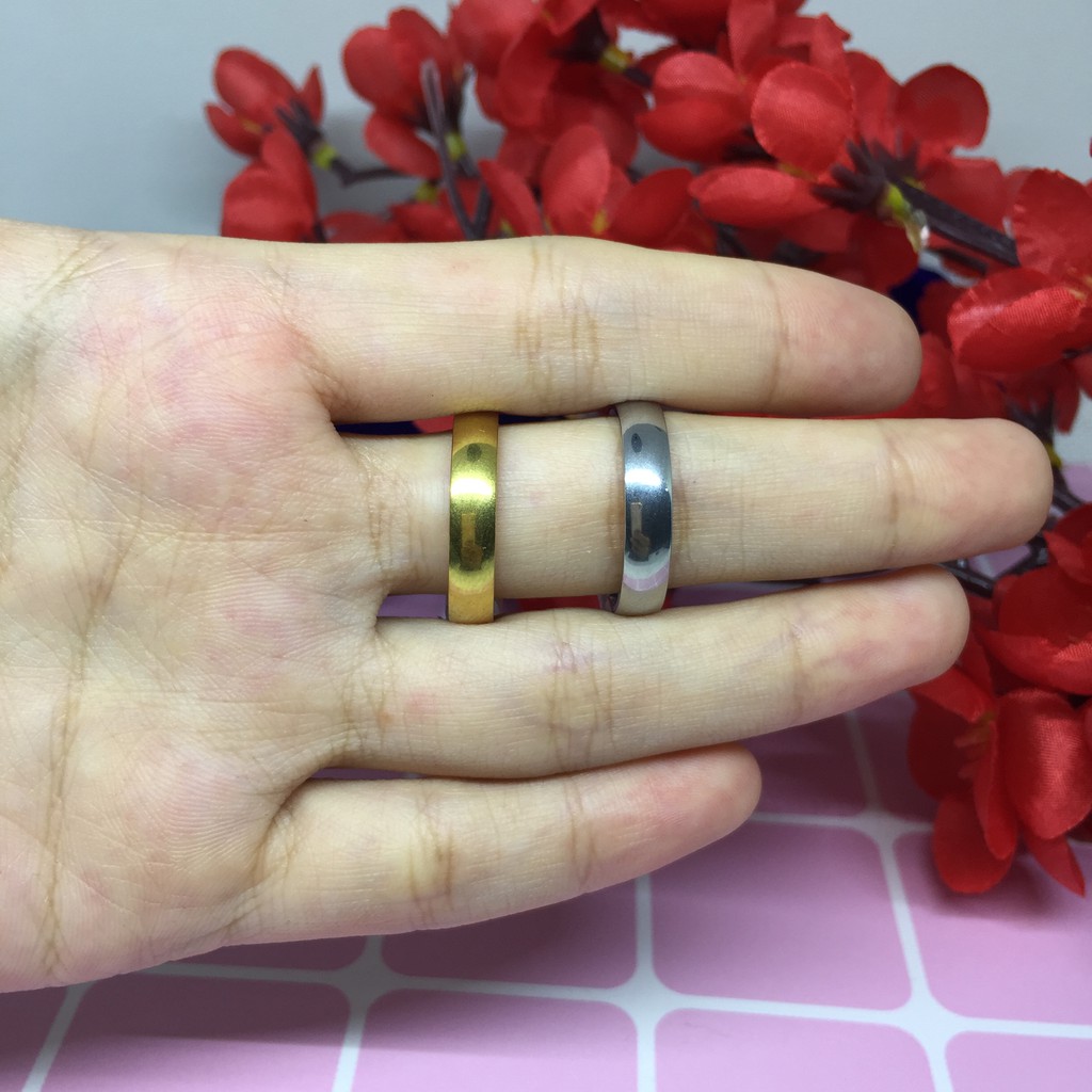 Cincin Titanium Polos Gliter Kupu  Gold Silver Pria Wanita - BR492