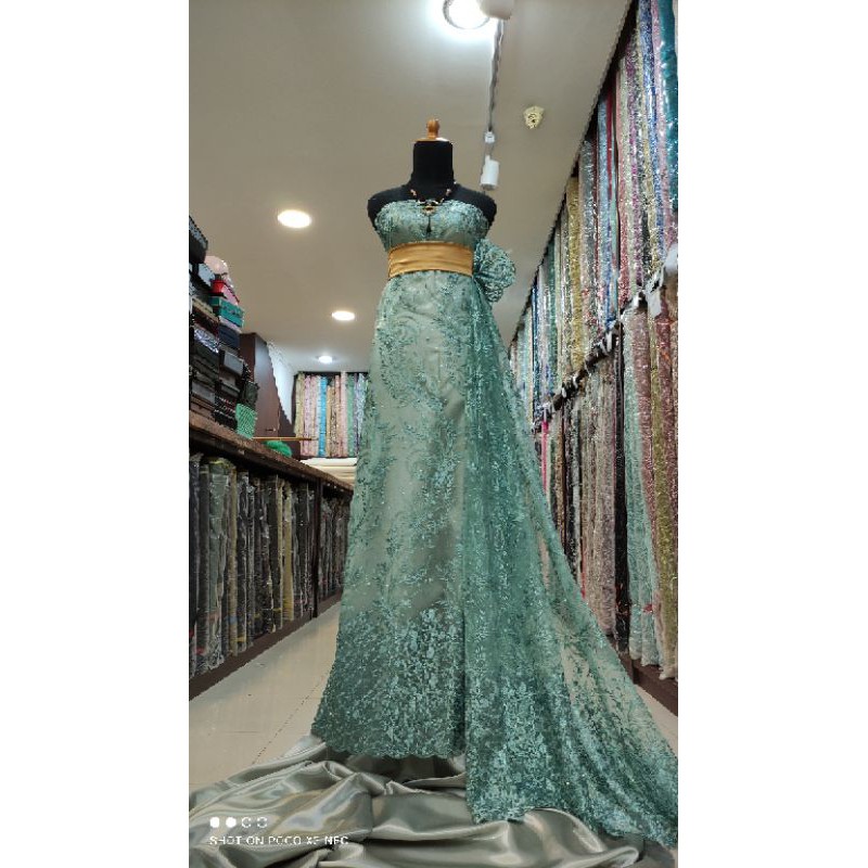 Kain Tile Brokat Kebaya Dress Hijau Mint Teal