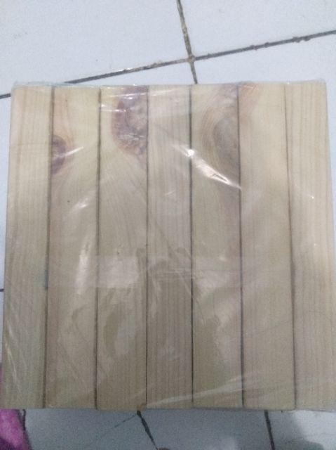 Balok Kayu Jati Belanda