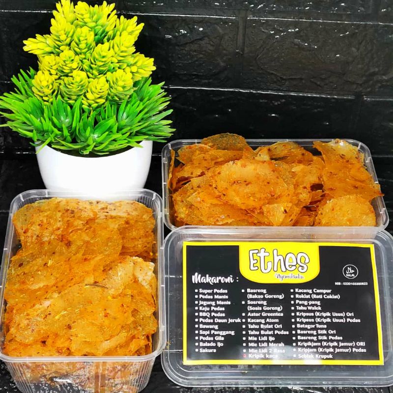 

CEMILAN KRIPIK KACA BOX