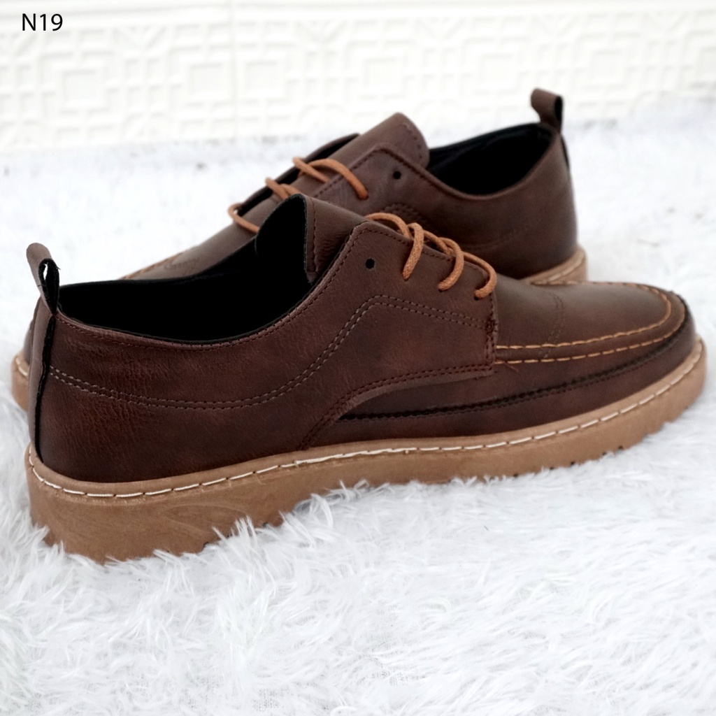 SEPATU FASHION COWOK N19