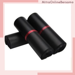 

♥MO♥ Plastik polymailer / kantong kurir dhl black glossy isi 1 pcs