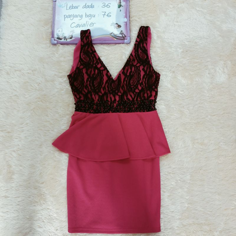 Dress pesta party dress wanita Cavalier fuschia