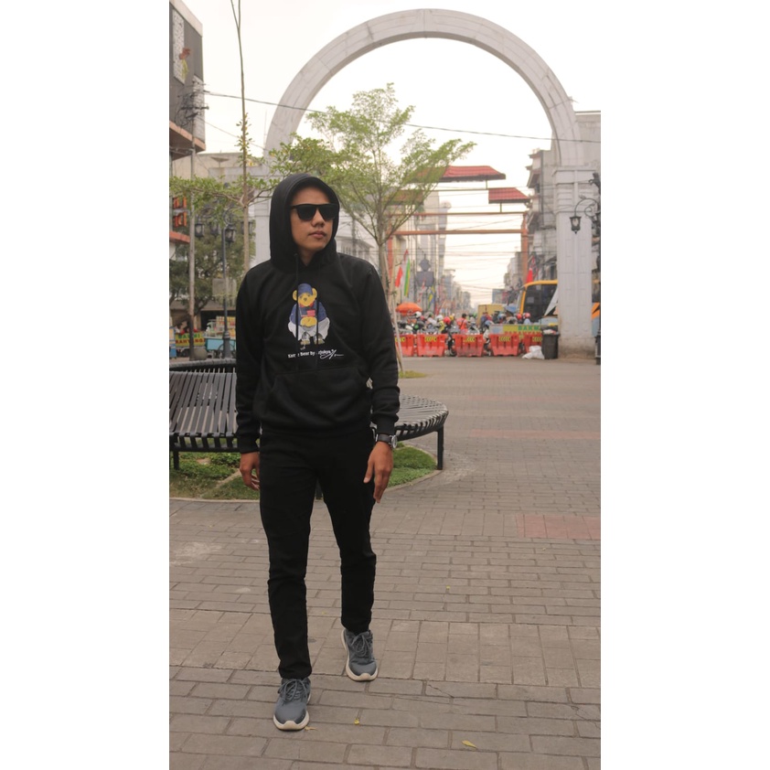 Hoodie Teddy D Black Arjukya