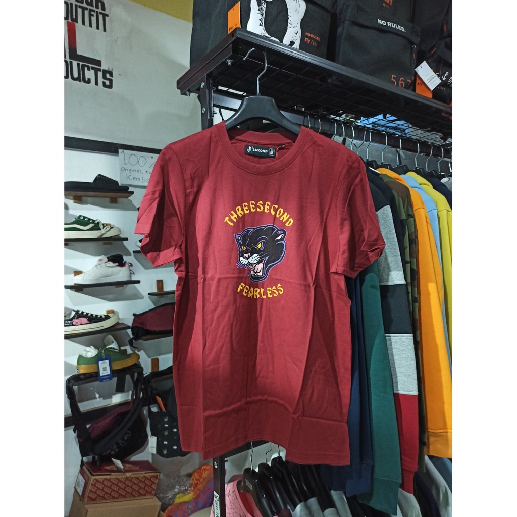 KAOS 3SECOND MERAH ORIGINAL 100%