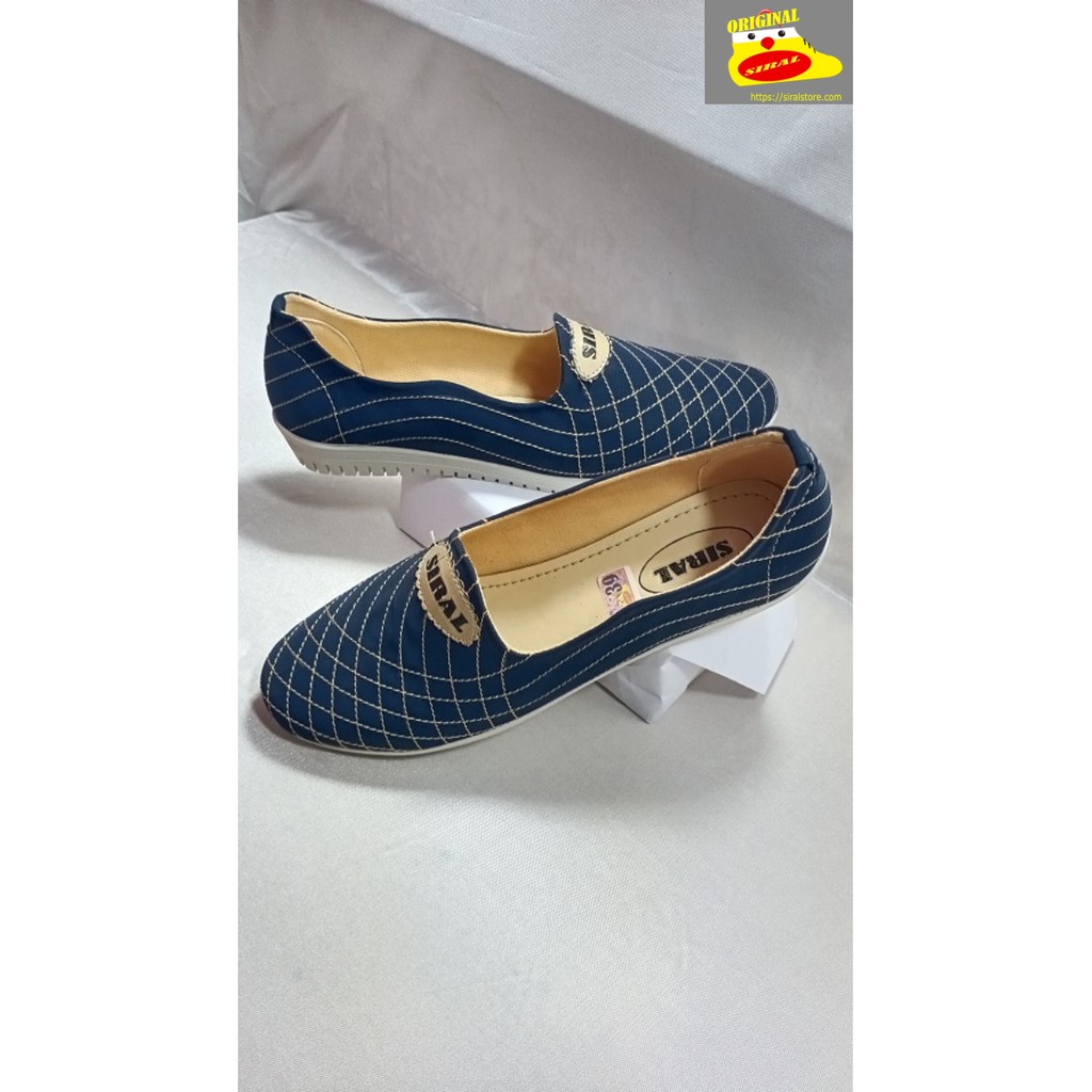 Sepatu Slip On Wanita Motif Jahit Merek Siral Warna Navy S11R02B1 / Sepatu Wanita / Sepatu Slip