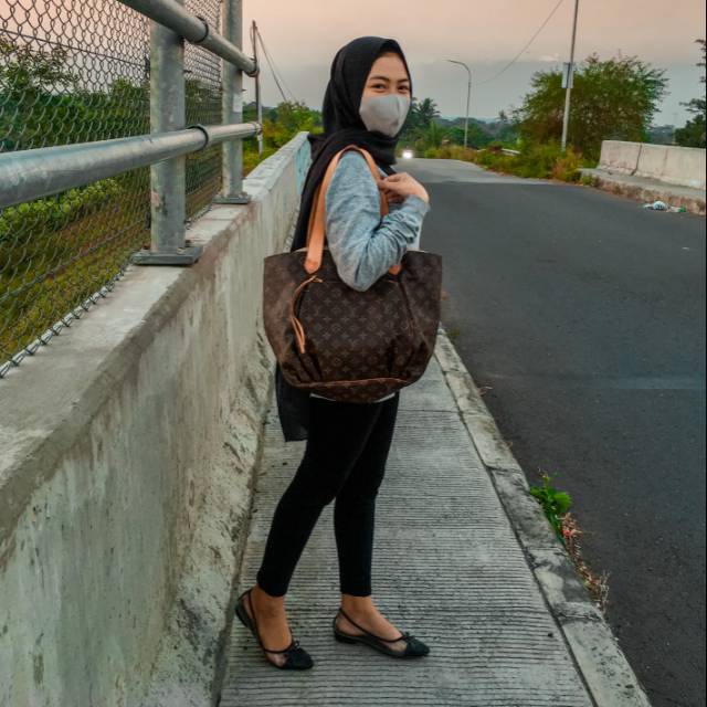 Tas LV ori second / LV DU 2017 / LV bag original preloved