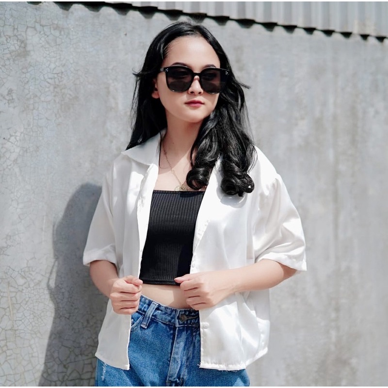 BEFAST - ZFS OOTD Wanita Kemeja SEMYE / YOUWOL SATEEN SHIRT / Atasan Kemeja Kasual / Kemeja Kerja Wanita / OOTD Ala Style Korean Wanita / Kemeja Bisa Di Jdikan Outer / Kem Crop Lengan Pendek / Kemeja Polos Terabru 2022