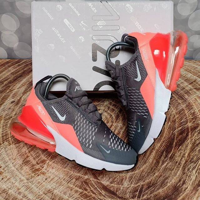 grey and pink 270 nike