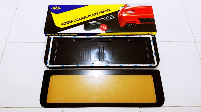 DUDUKAN PLAT NOMOR DCS MIKA AKRILIK SLIM SERIES NON LED 46CM UNIVERSAL