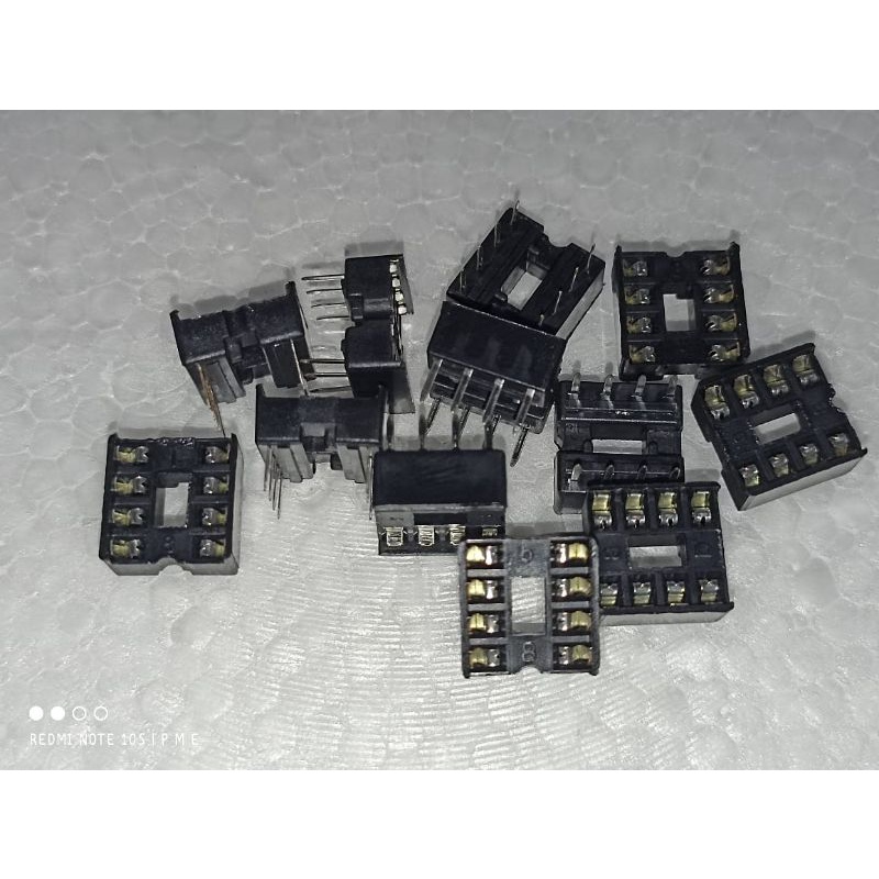 SOCKET IC 8 PIN