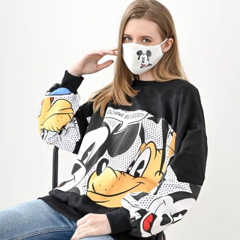 NEW MICKEY GOOFY COMIC SWEATER