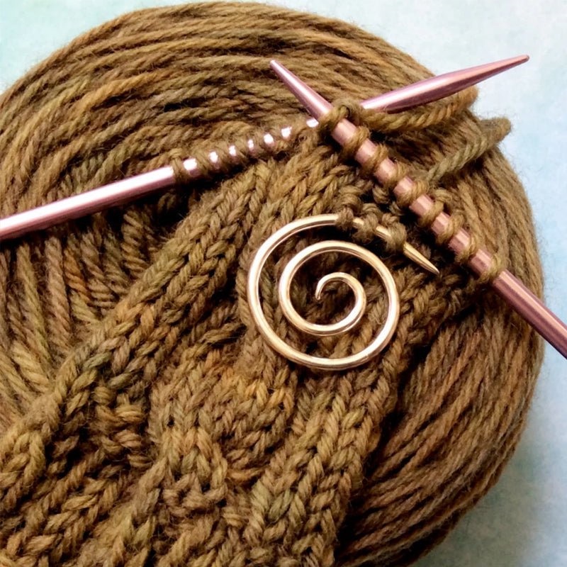 Jarum Benang Rajut Spiral Handmade Bahan Stainless Steel Untuk Sweater / Permadani