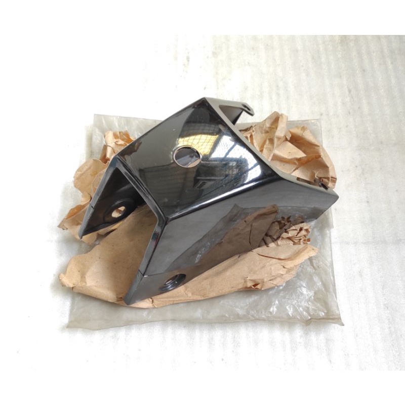 cover body bodi buntut belakang suzuki sprinter RC sprinter hitam original