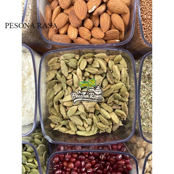 

Kapulaga Hijau / Kapulaga India / Green Cardamon [10 gr & 25 gr & 50 gr & 100 gr]