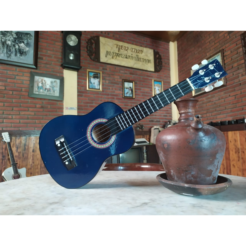 BEST SELLER SENAR GITAR UKULELE KENTRUNG FULLSET BAU PAHIT