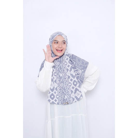 Bergo Motif Etnik