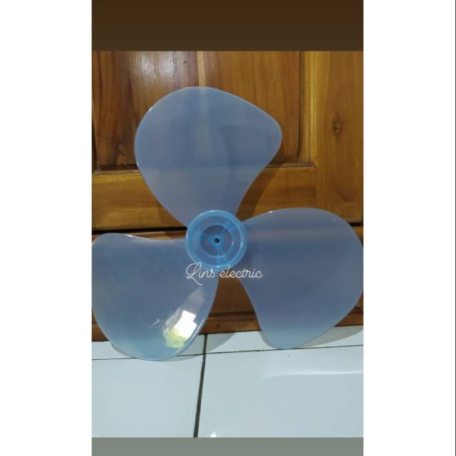 Baling Baling Kipas Cosmos dan Miyako