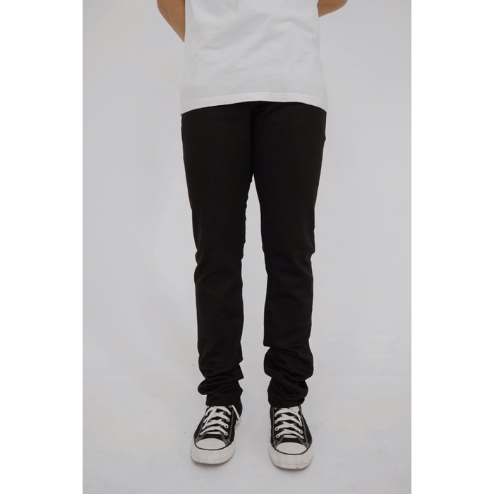SVGE DENIM “Vidar“ Black Denim Stretch 13oz Accent Selvedge Gold - Black, 30