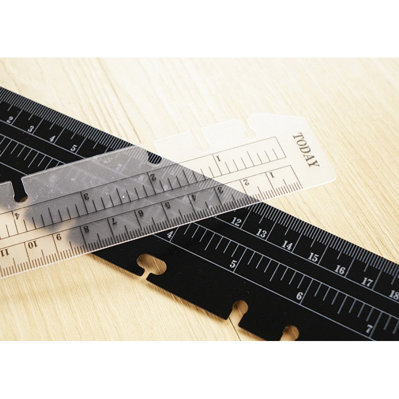 

Penggaris Binder A5 dan A6 6 Holes