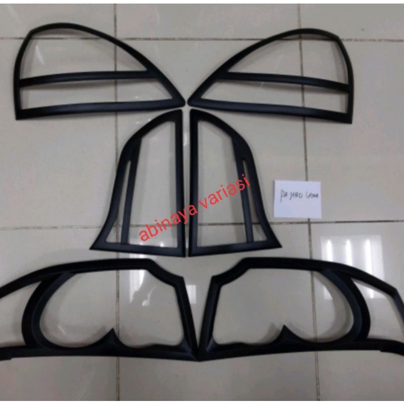 Paket Garnish Mobil PAJERO SPORT 2010-2015 Garnis Hitam