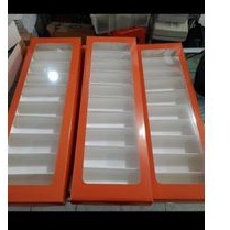 pajangan/tray/display/box kacamata mika
