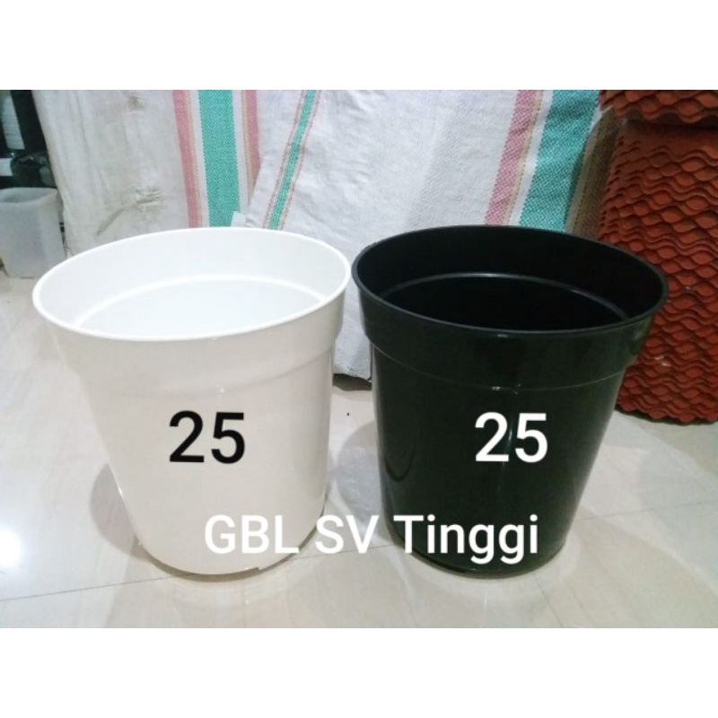 Pot Bunga Plastik GBL SV Tinggi ukuran 25cm warna Putih dan Hitam