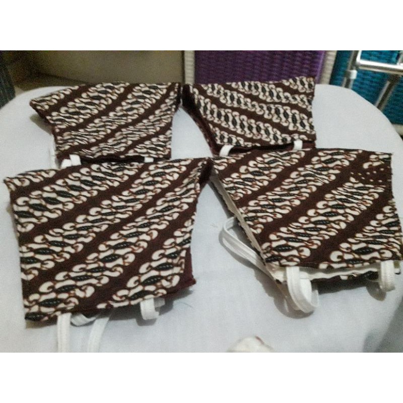 Masker kain batik 3 lapis