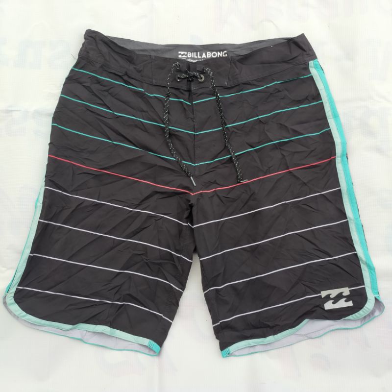 celana pendek billabong second bekas preloved