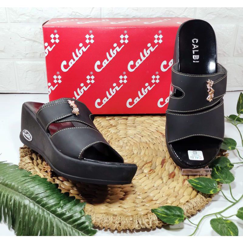 Sandal wedges wanita / Calbi / Sandal pesta /Wedges Calbi warna hitam