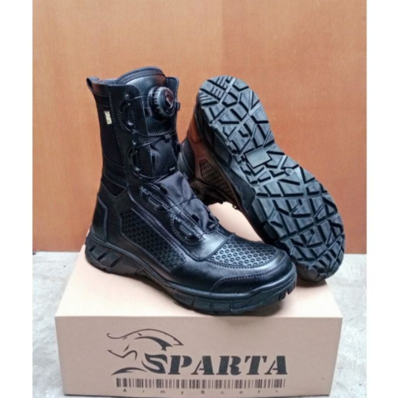 Sepatu pdl trav tali putar jaring resleting brand sparta