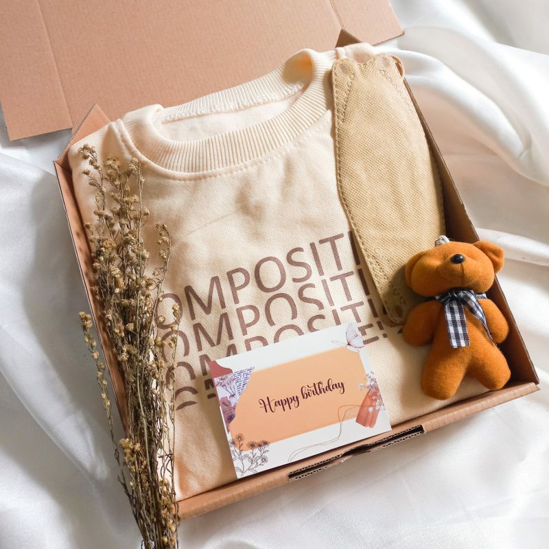 

Hampers Sweater Cewek / Kado Ulang tahun cewek / Gift Box Cewek / Graduation gift / Kado cewek murah
