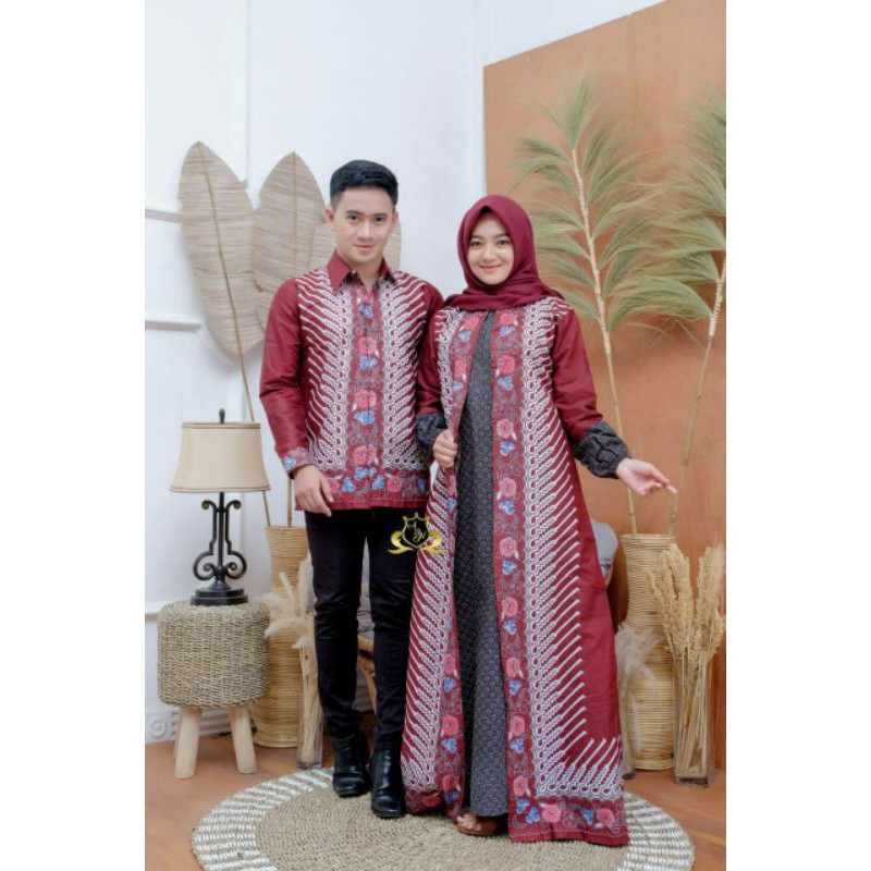 couplean batik gamis dan kemeja kombinasi merah