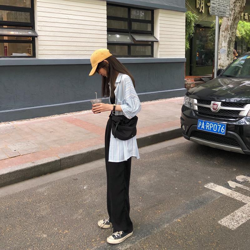 Tas Bahu / Selempang Bentuk Kotak Bahan Kulit PU Warna Hitam dengan Gesper Metal untuk Wanita