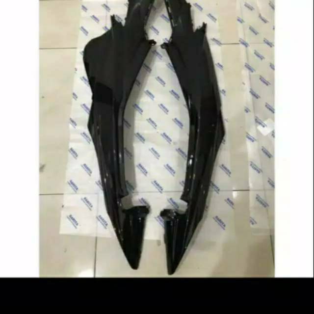 Bodi samping satria Fu facelift 2013 hitam