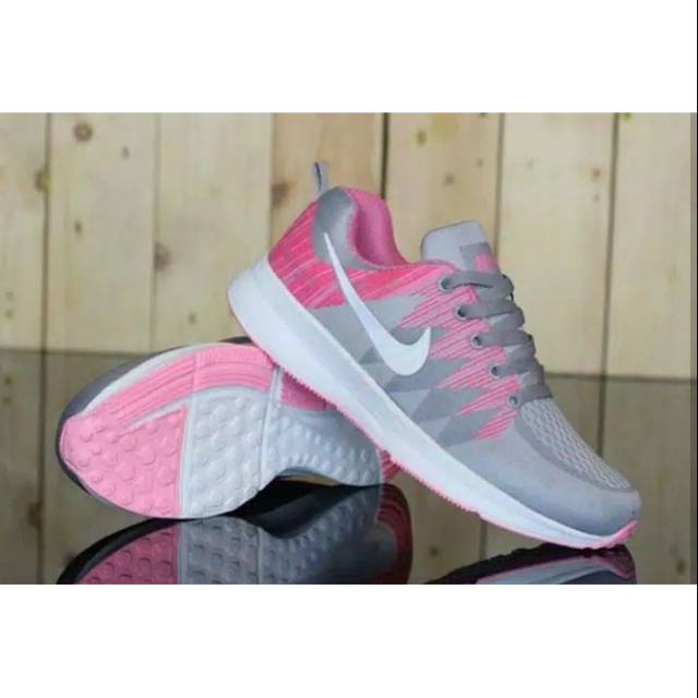 sepatu wanita sneakers running olahraga sepatu jogging  Zigzag Pink