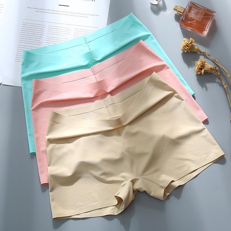 ELFYDO W224 Celana Short Wanita Seamless Bahan Lembut Tipis Sejuk Pakaian Dalam Boxer Perempuan