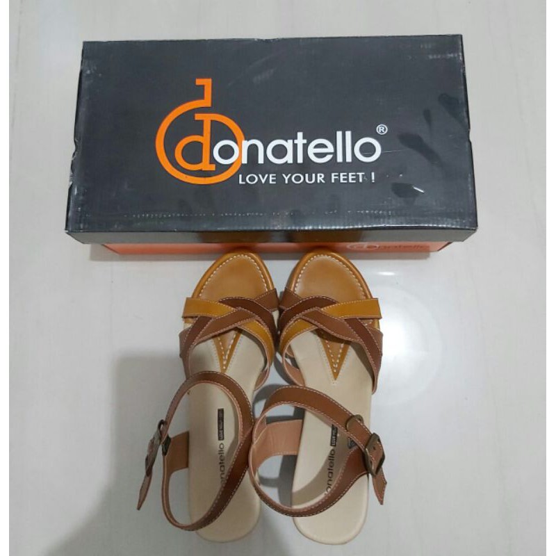 Sepatu Wanita donatello (PRELOVED)