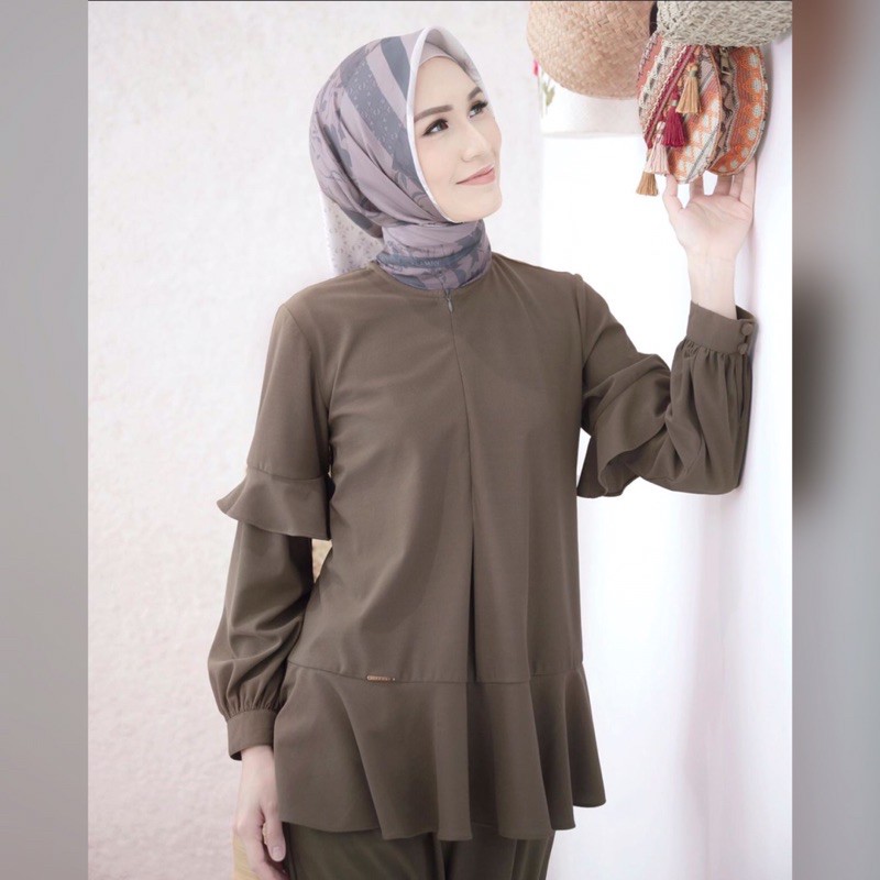 Dandelion Knit Top by Wearing Klamby (size XS)