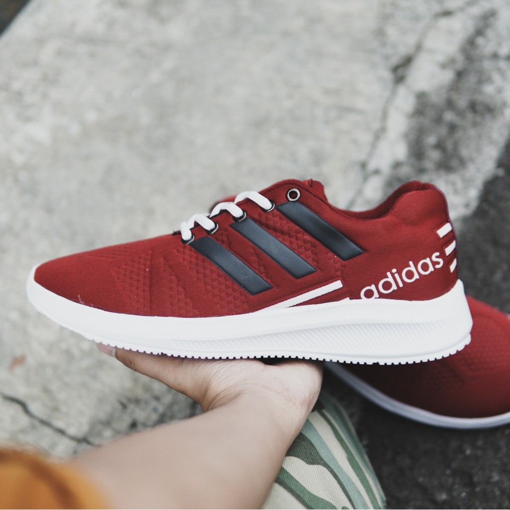 Sepatu Olahraga Pria Adidas Fast Sneakers Running Sport Outdoor Jogging Murah