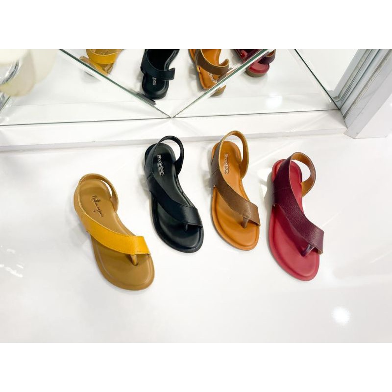Sandal papirut garut merk bhonkshors/natha anjani sandal jepit kulit garut sandal kulit wanita sanda