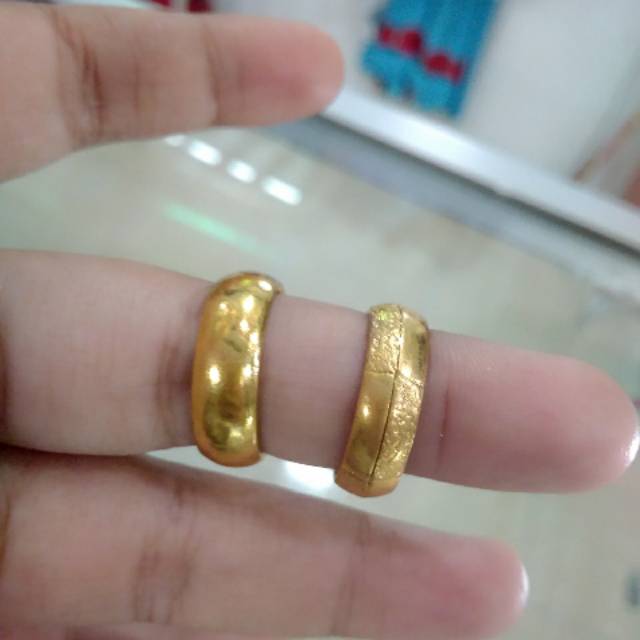 Cincin berlapis emas 24 karat
