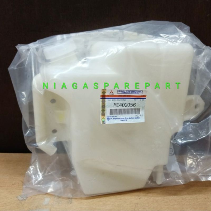 TANGKI AIR RADIATOR MOBIL COLT DIESEL CANTER - ME402056 TANKI MITSUBISHI ORIGINAL